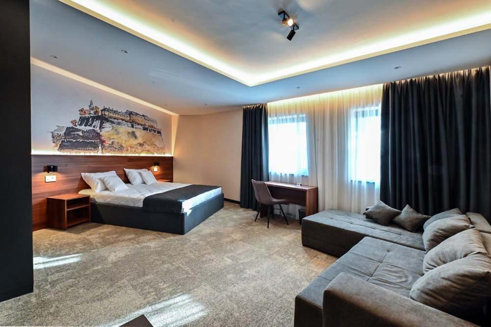 Tvrdjava Rooms - Nowy Sad Zewnętrze zdjęcie