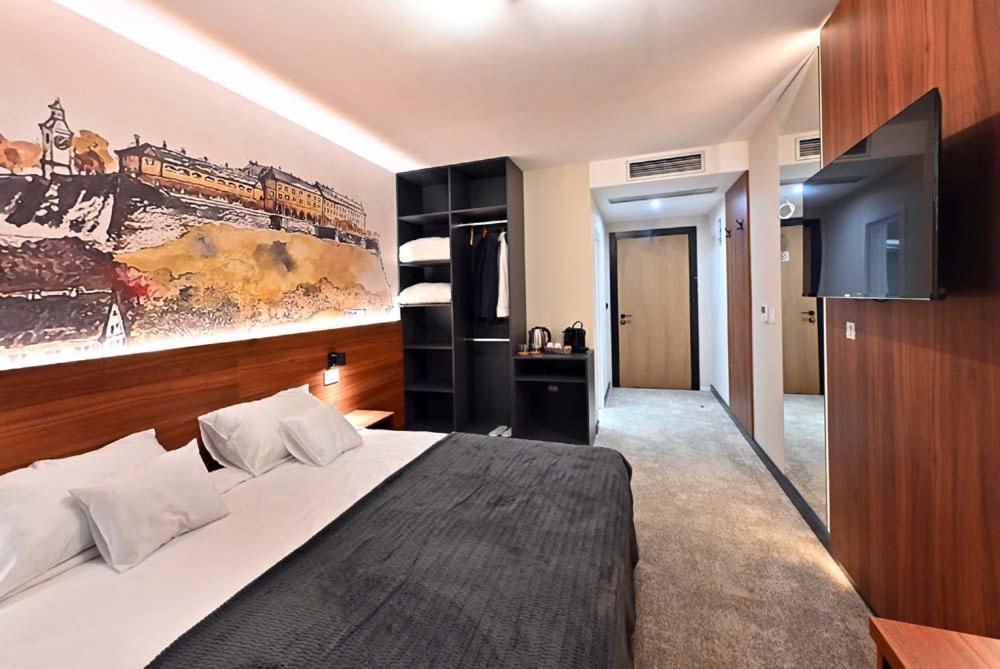 Tvrdjava Rooms - Nowy Sad Zewnętrze zdjęcie