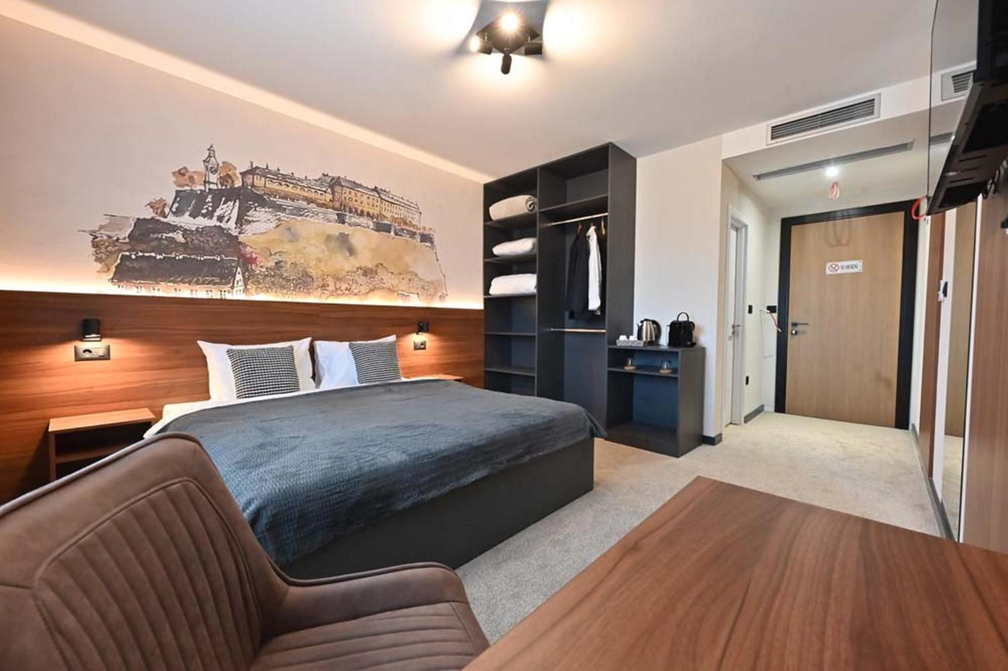Tvrdjava Rooms - Nowy Sad Zewnętrze zdjęcie