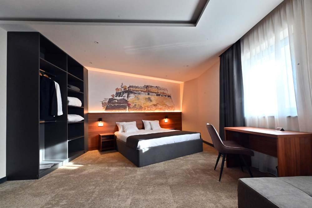 Tvrdjava Rooms - Nowy Sad Zewnętrze zdjęcie