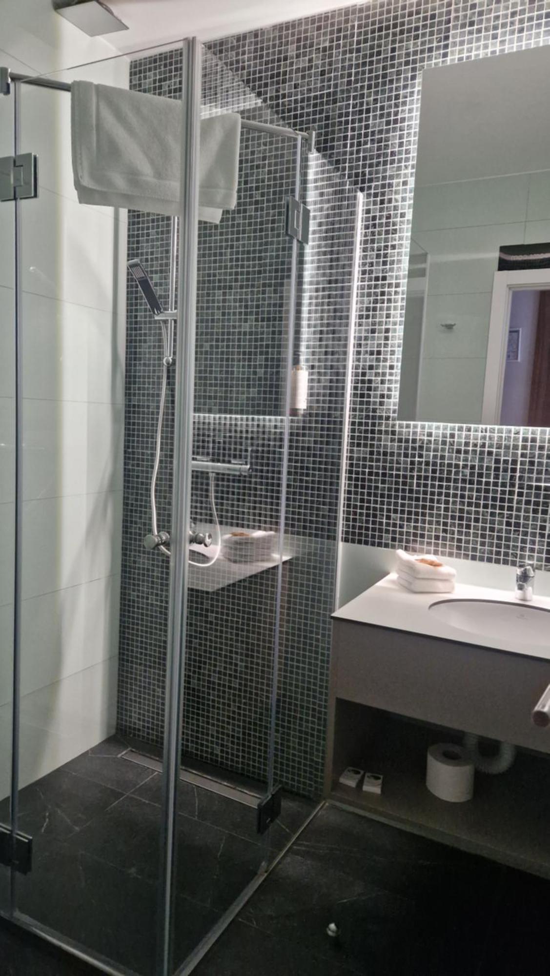 Tvrdjava Rooms - Nowy Sad Zewnętrze zdjęcie